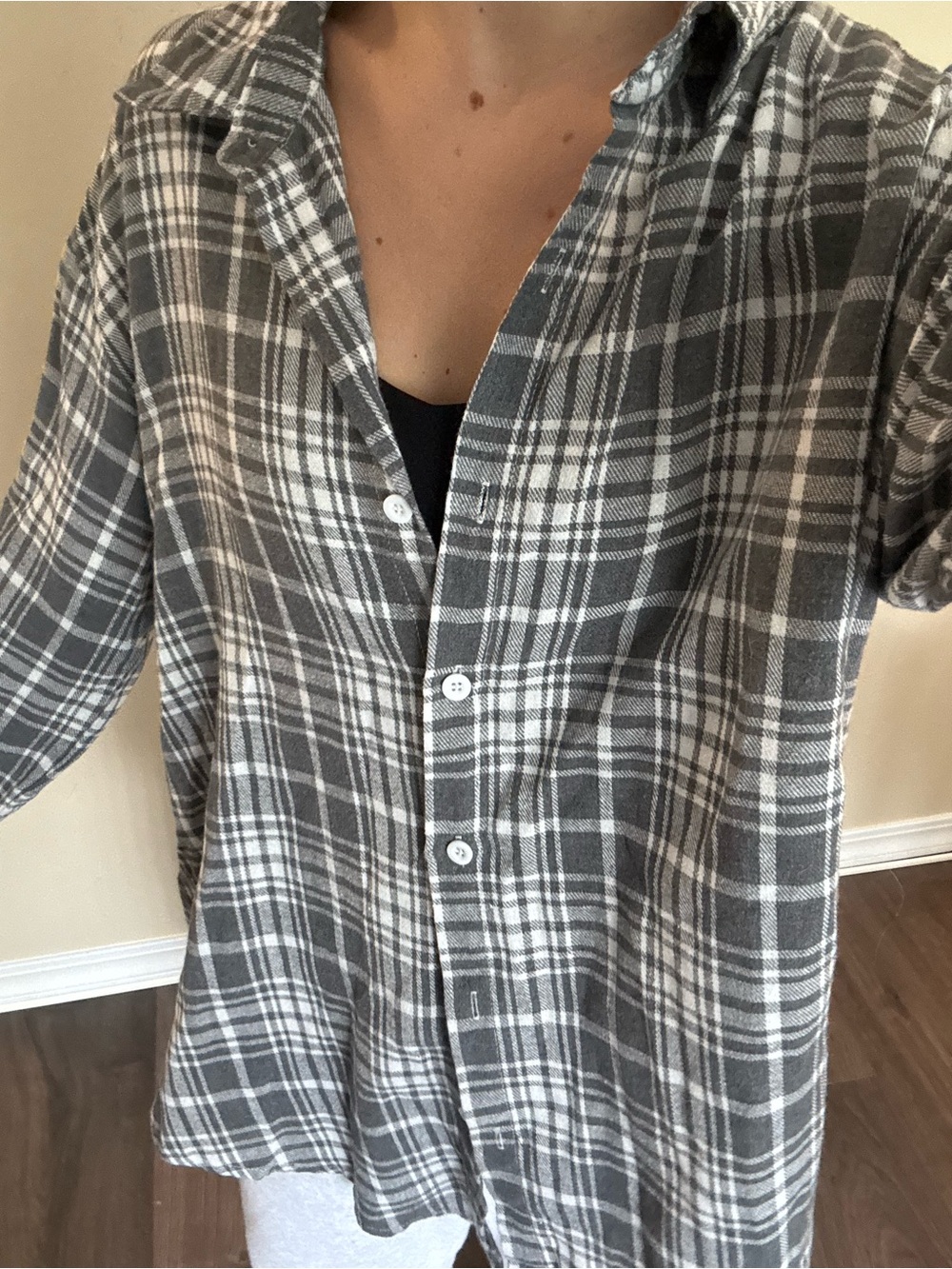 Gray Plaid Button-Up Shirt - Casual boyfriend fit Flannel
